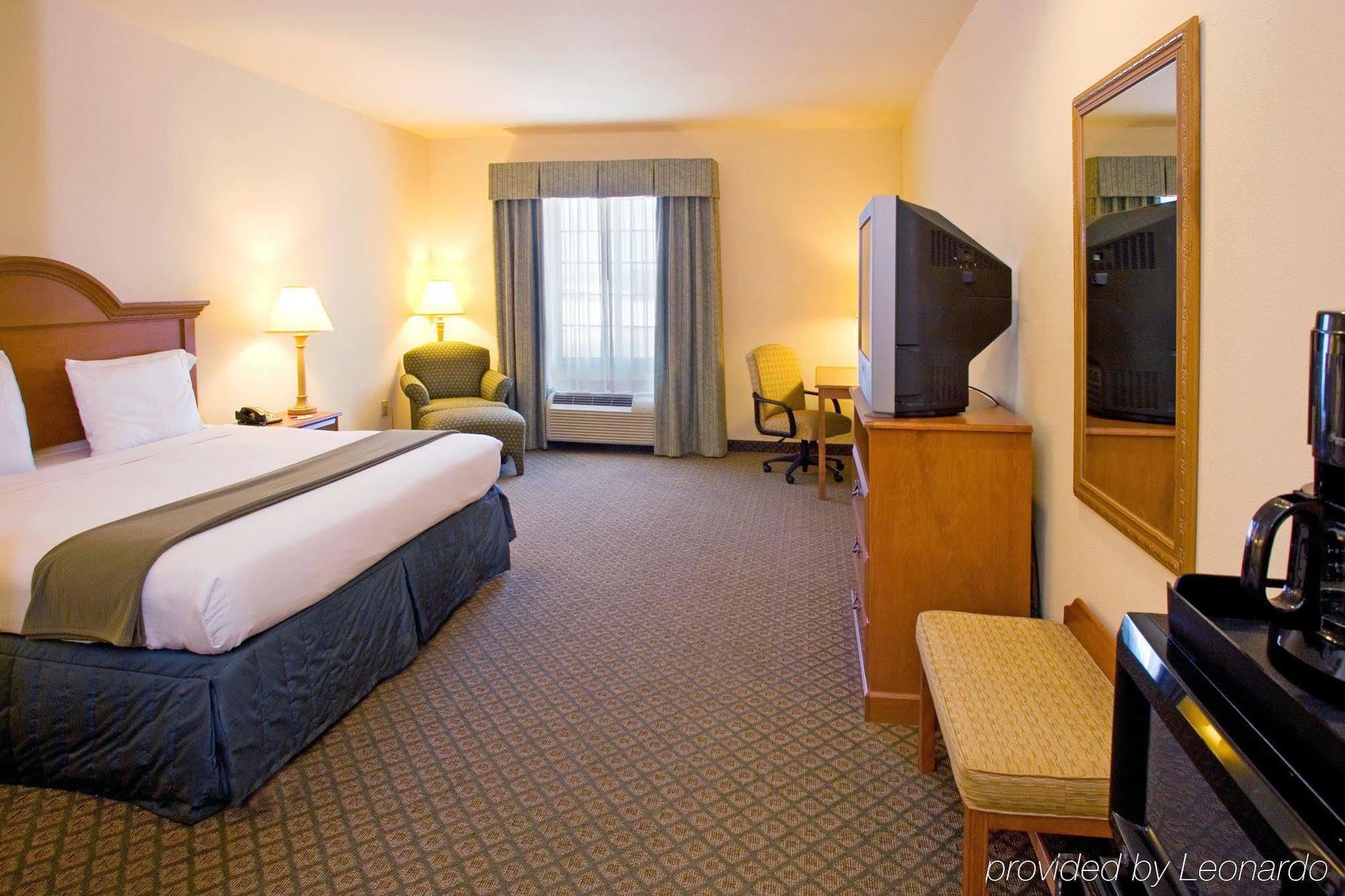 Holiday Inn Express Hotel & Suites Rio Grande City, An Ihg Hotel Værelse billede